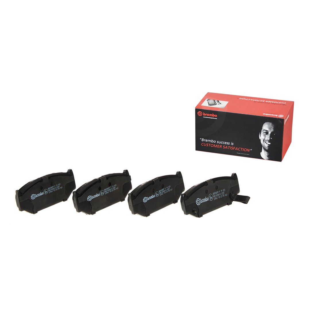 BREMBO Zestaw klocków hamulcowych, hamulce tarczowe P 79 023