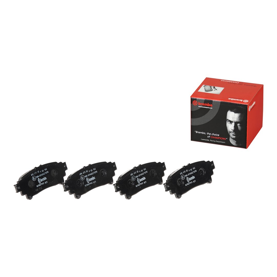 BREMBO Zestaw klocków hamulcowych, hamulce tarczowe P 83 152