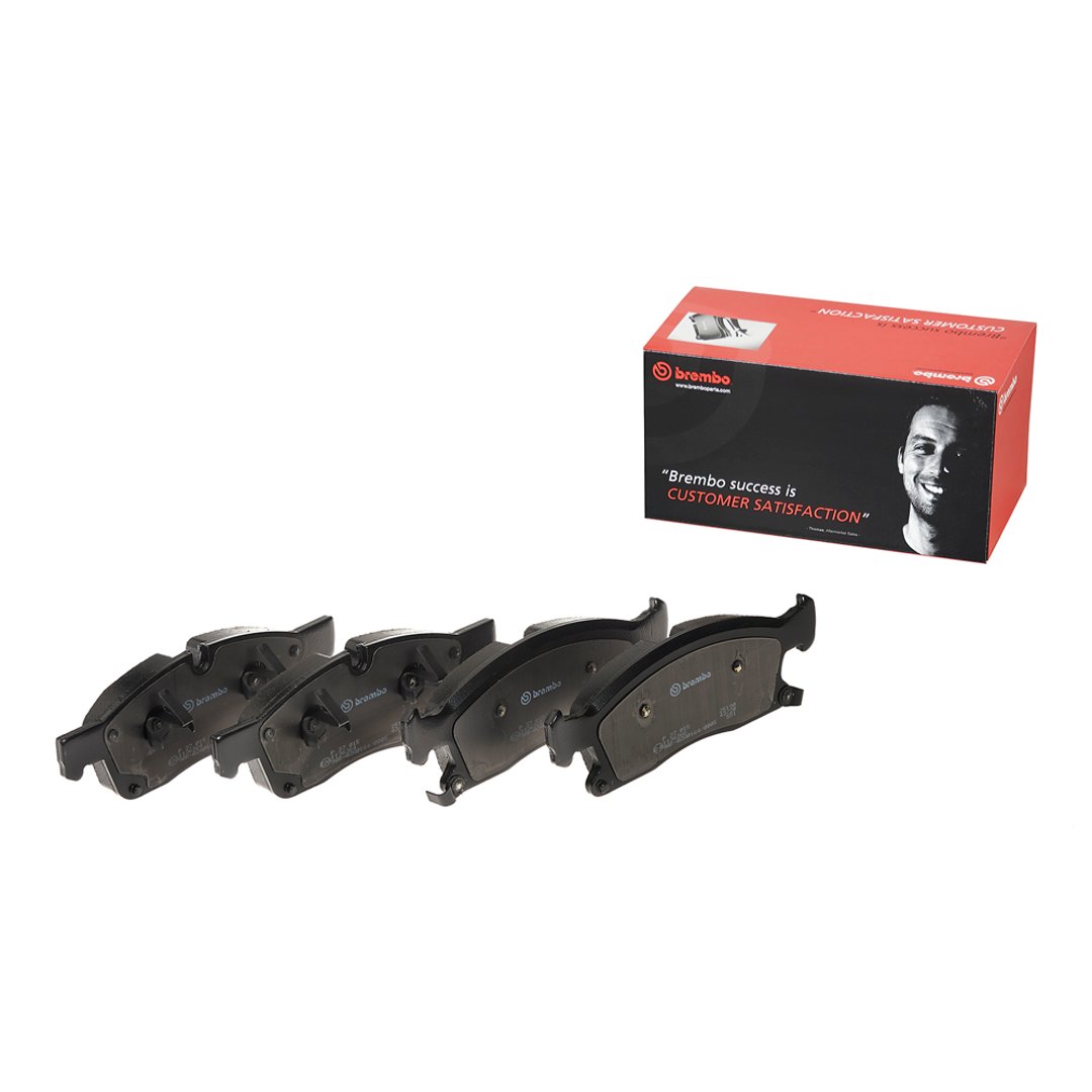 BREMBO Zestaw klocków hamulcowych, hamulce tarczowe P 37 015