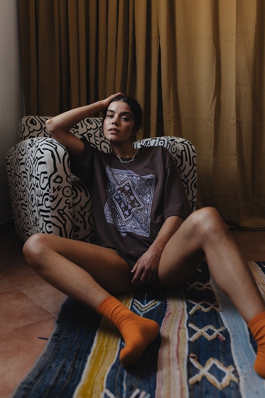 T-shirt paisley mokka