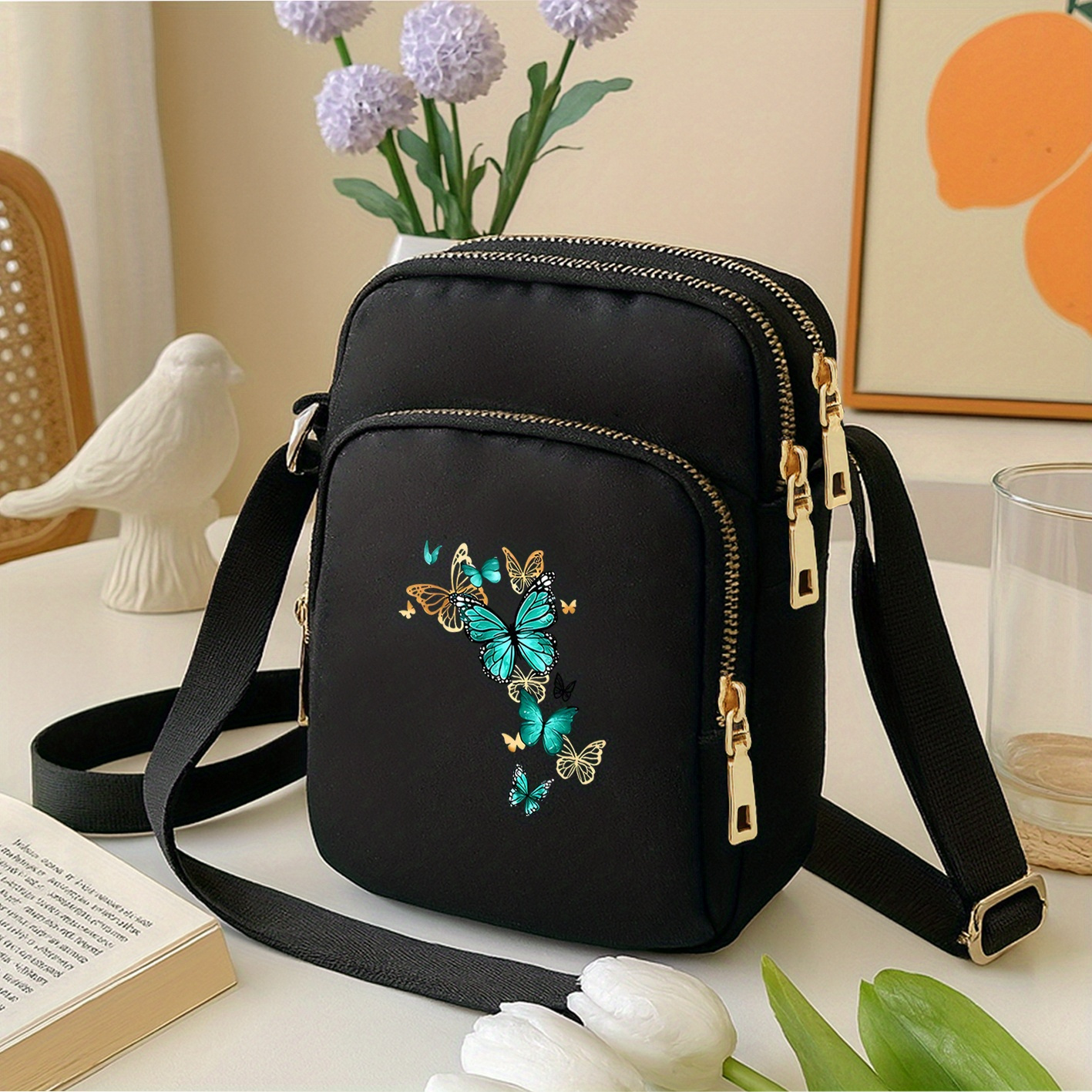 TEMU Damska torba crossbody z motywem motyla, stylowa i kompaktowa, idealna na różne okazje. Wyposażona w regulowany pasek na ramię, wiele kieszeni,