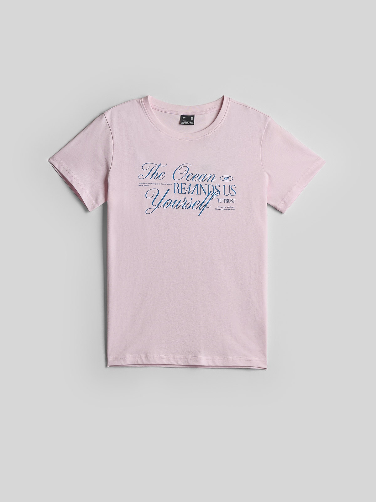 4F T-shirt regular z nadrukiem damski - różowy XS
