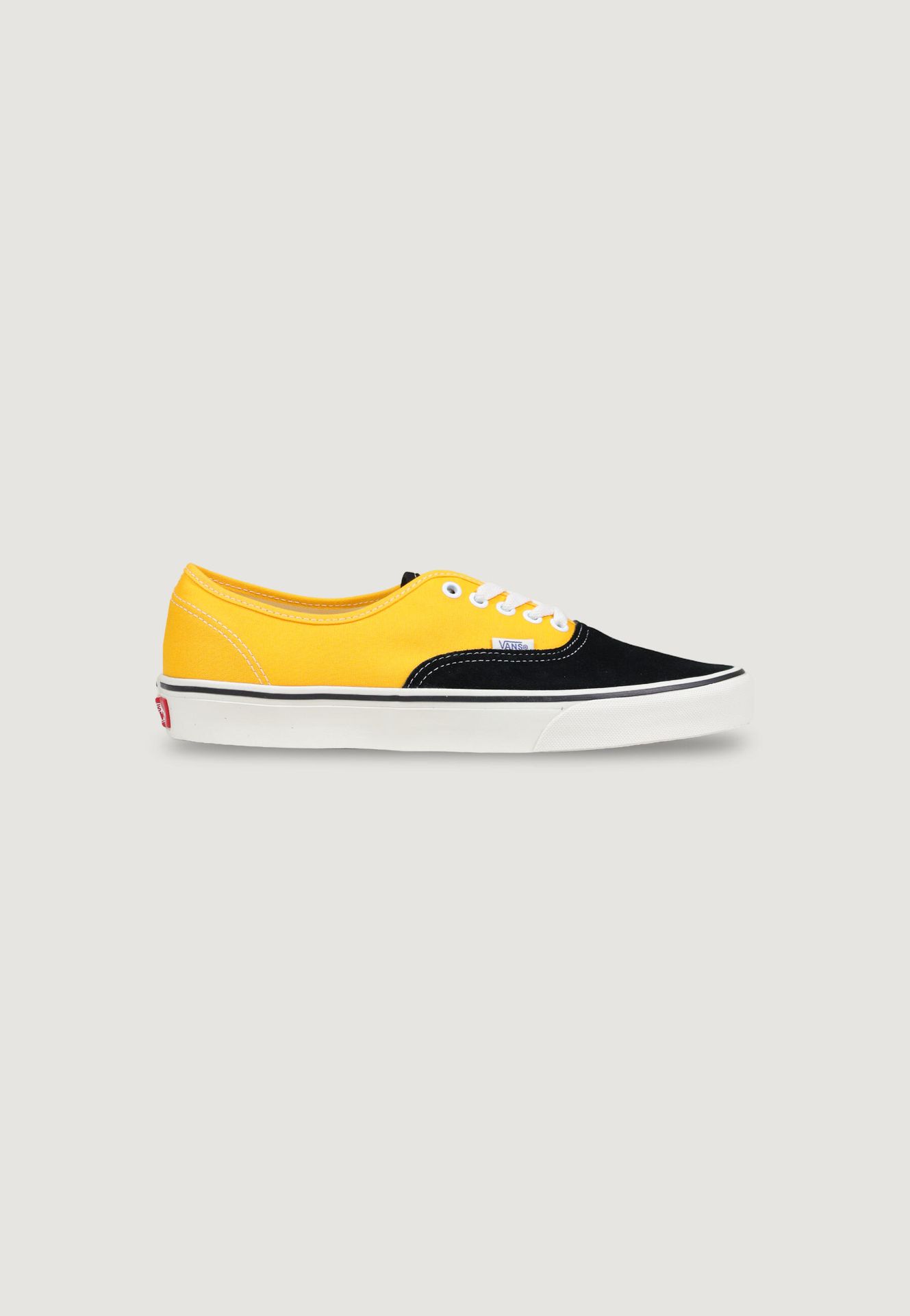 Obuwie sportowe Mężczyzna VANS Authentic