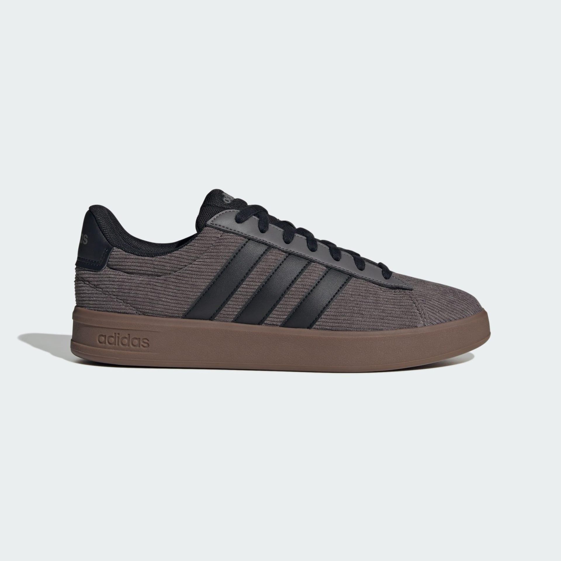 BUTY GRAND COURT 3.0