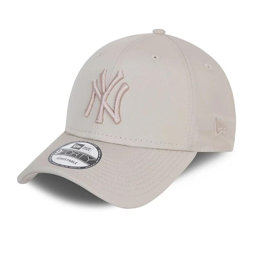 LEAGUE ESSENTIAL 9FORTY®