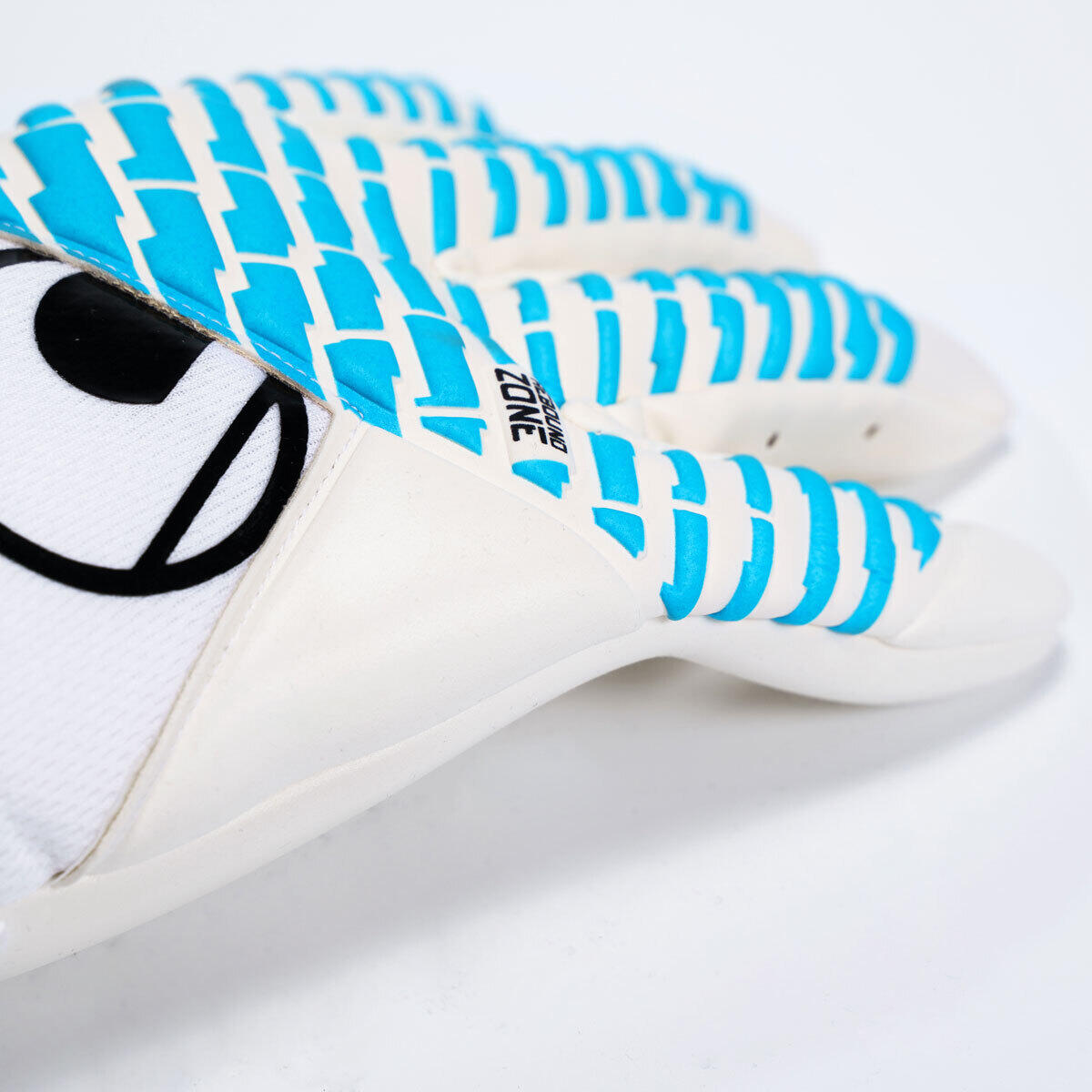 Rękawice bramkarskie Uhlsport FM Cybertec Supersoft HN