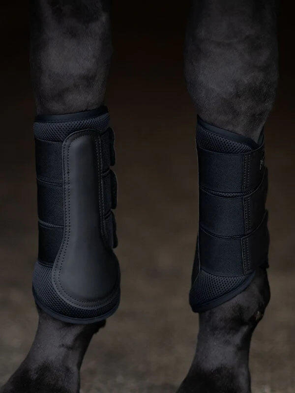 Zamknięte buty dla koni Equestrian Stockholm Classic Mesh