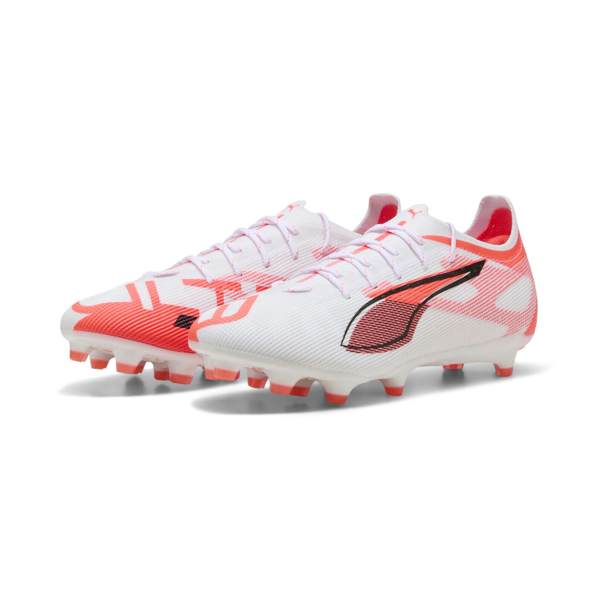 Buty piłkarskie Puma Ultra 5 Pro FG/AG 108161 01 40,5