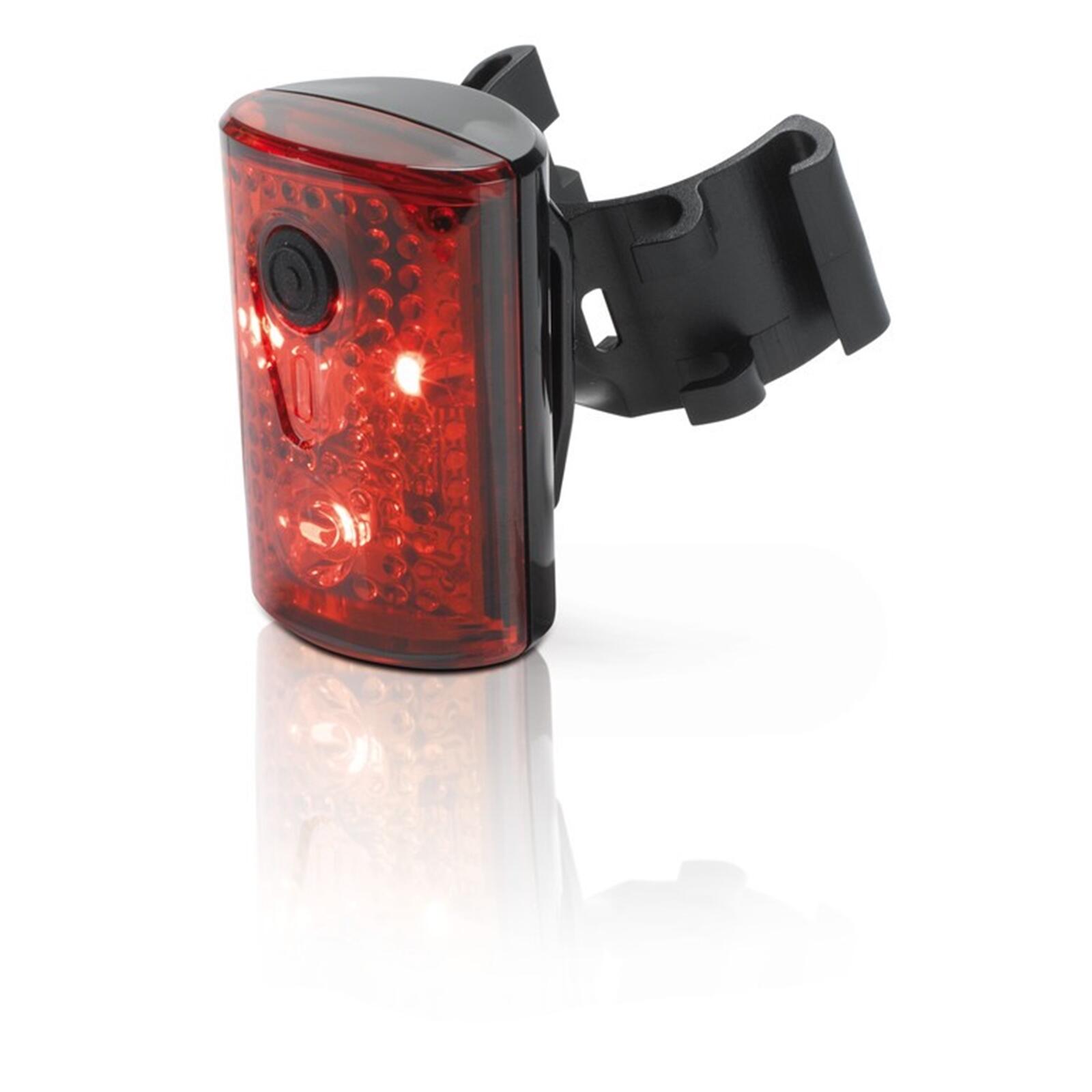 XLC Comp CL-R14 Tylne światło Patelnia, black/red 2021 Lampki tylne na baterie 2500202100