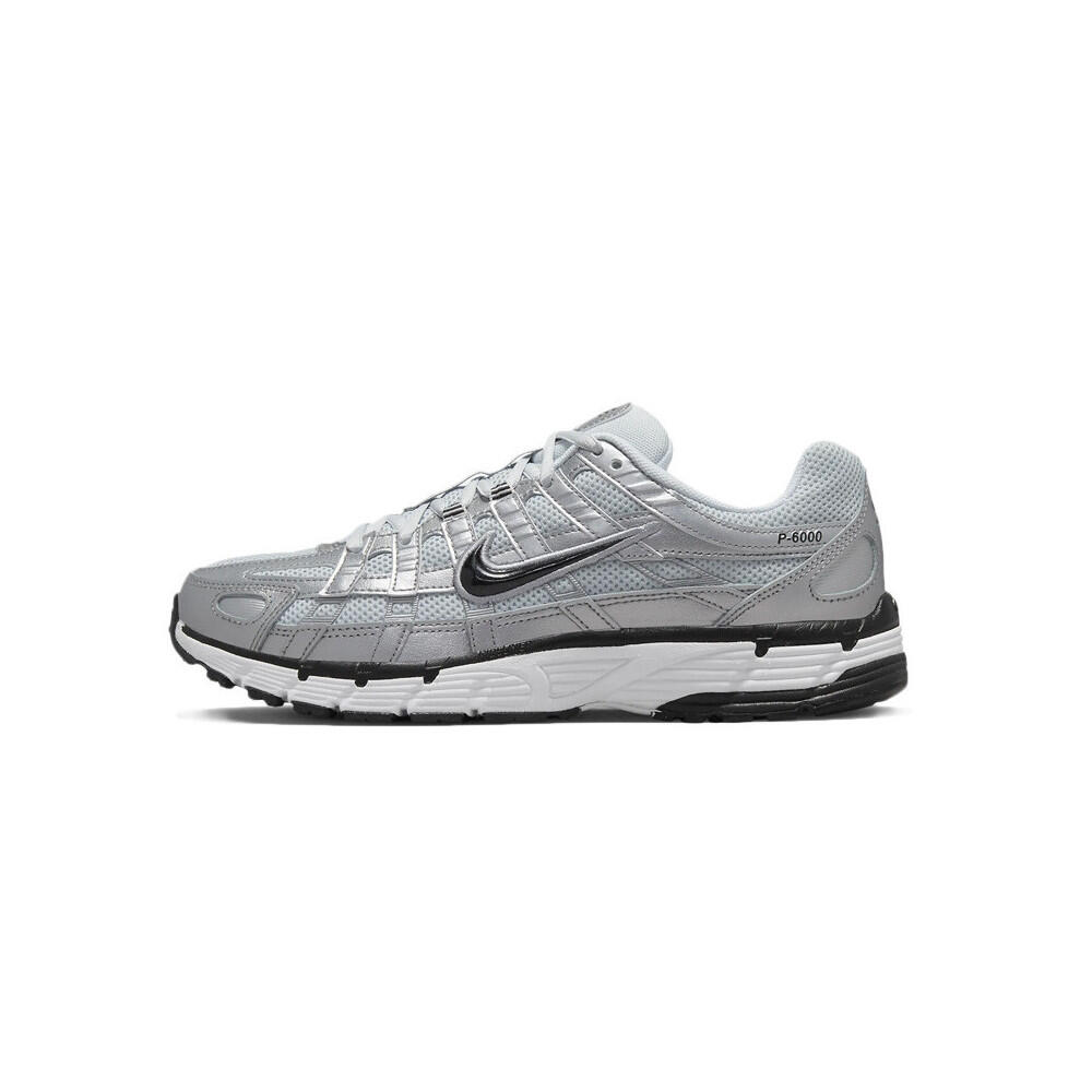 Buty Mężczyzna Nike P-6000 srebrny