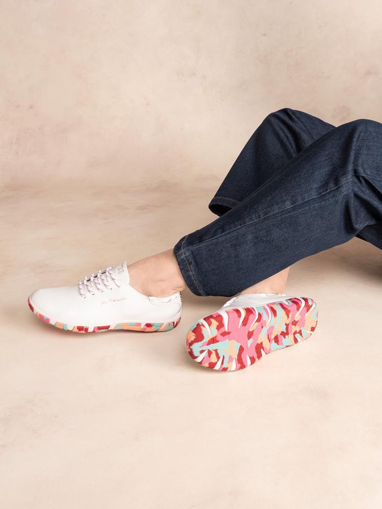 Asics TBS Buty Jazaru Extra Blanc + Corail J7I97-41