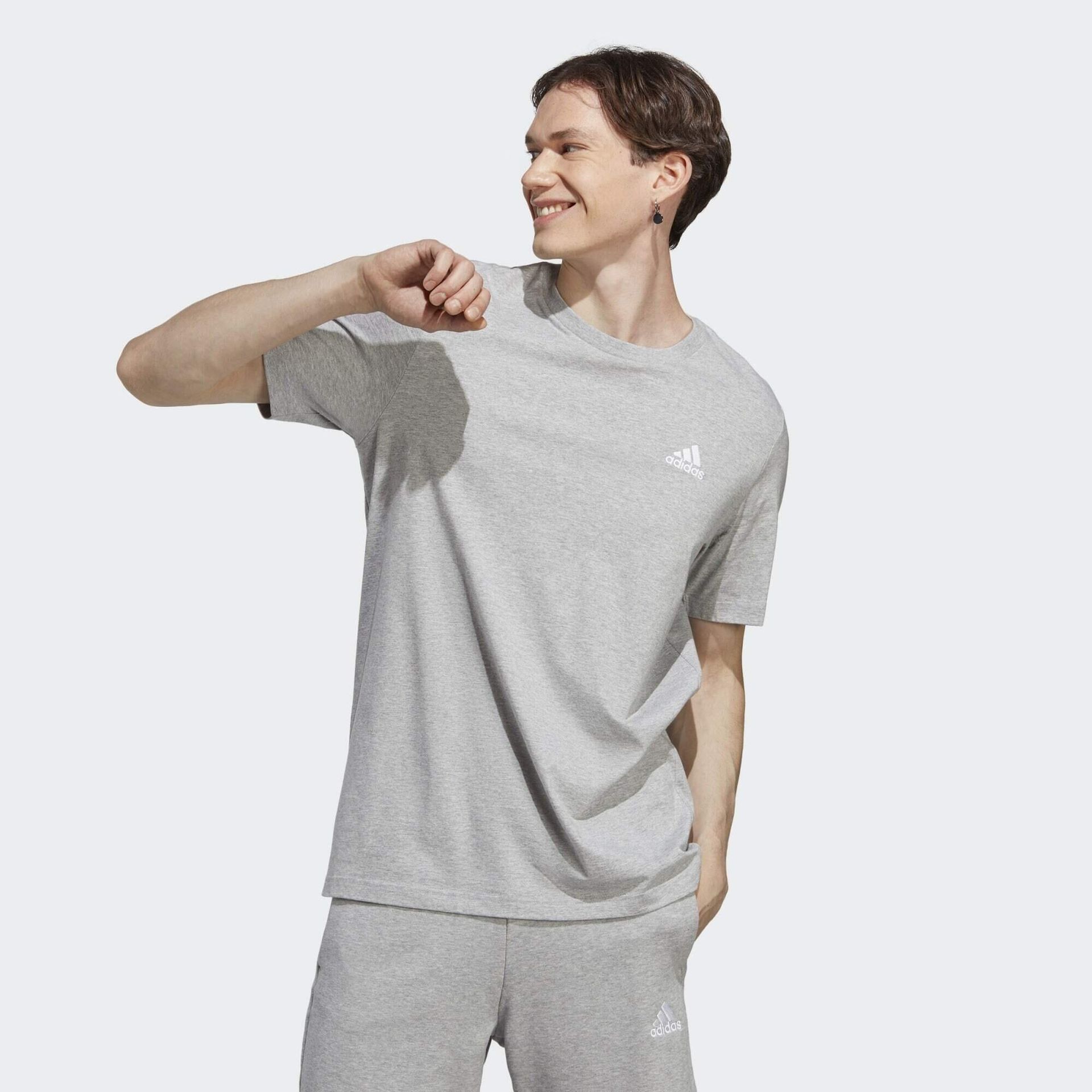 Koszulka męska adidas Essentials Single Jersey Embroidered Small Logo Tee