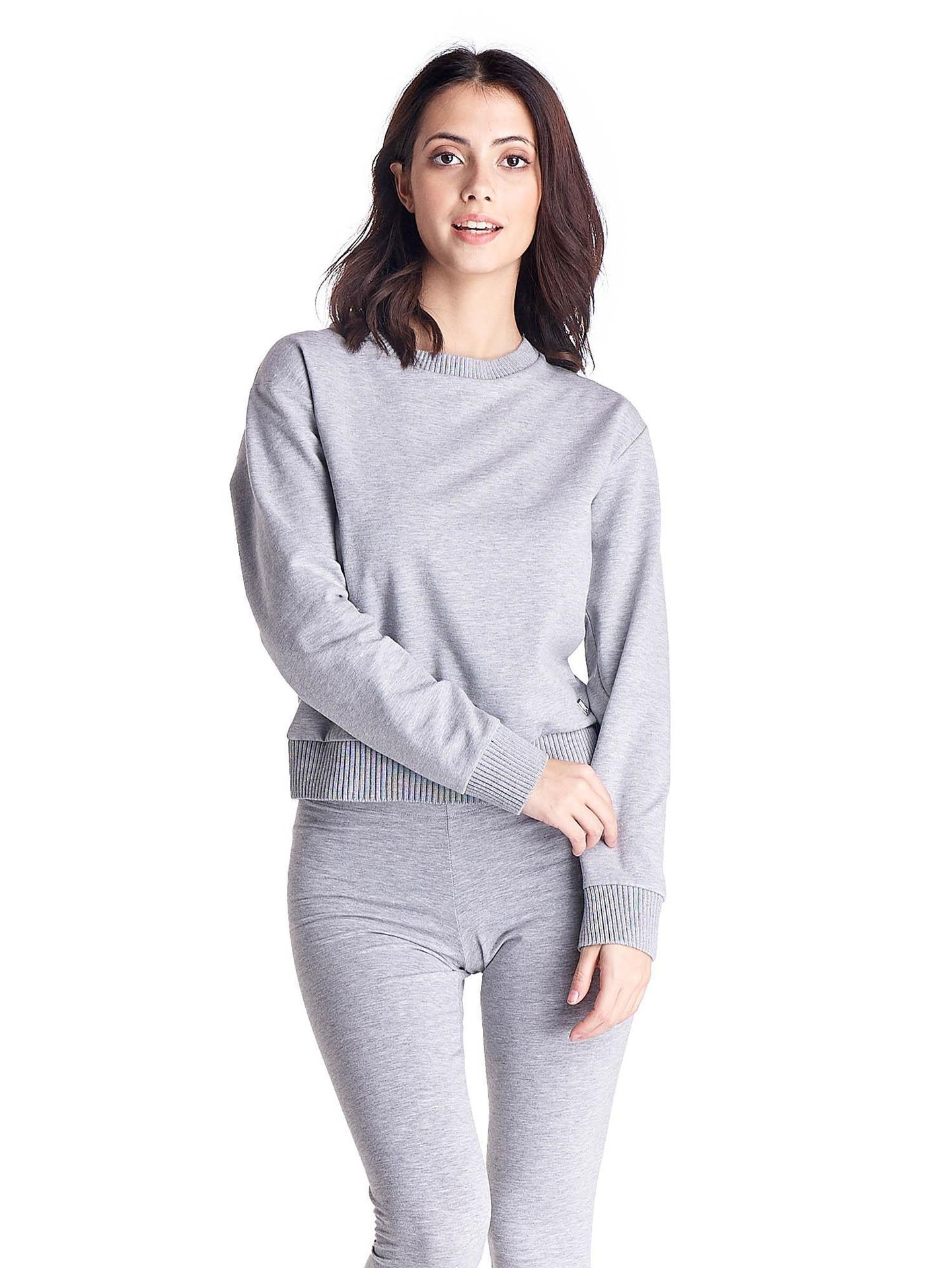 Bluzy damskie Greysongreys z okrągłym dekoltem