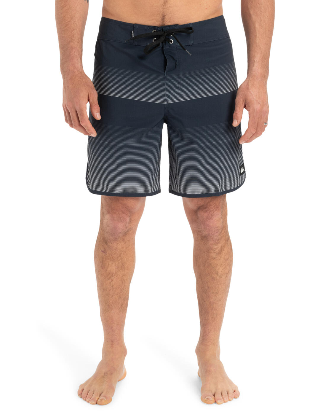 Spodenki boardshort dla Mężczyzn SURFSILK SCALLOP 18