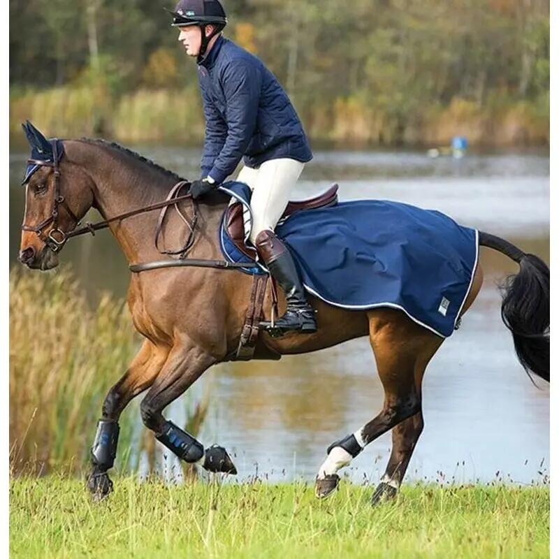 Podszycie dla koni biorących udział w zawodach Horseware Rambo Sheet