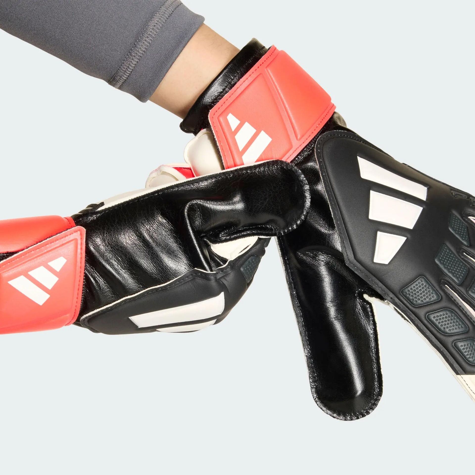 Rękawice bramkarskie adidas Predator Training dla dzieci