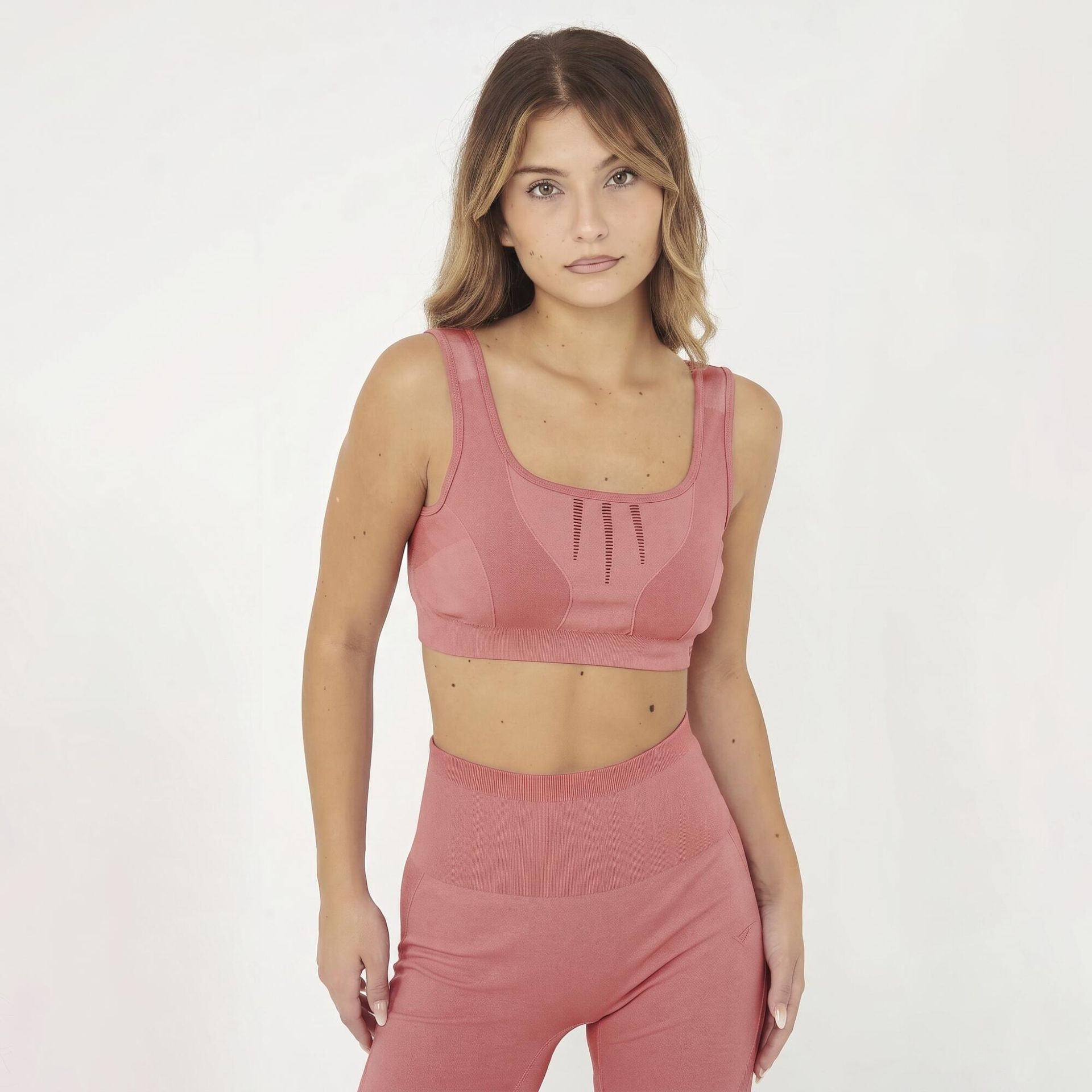 Crop top sportowy do treningu MADDY