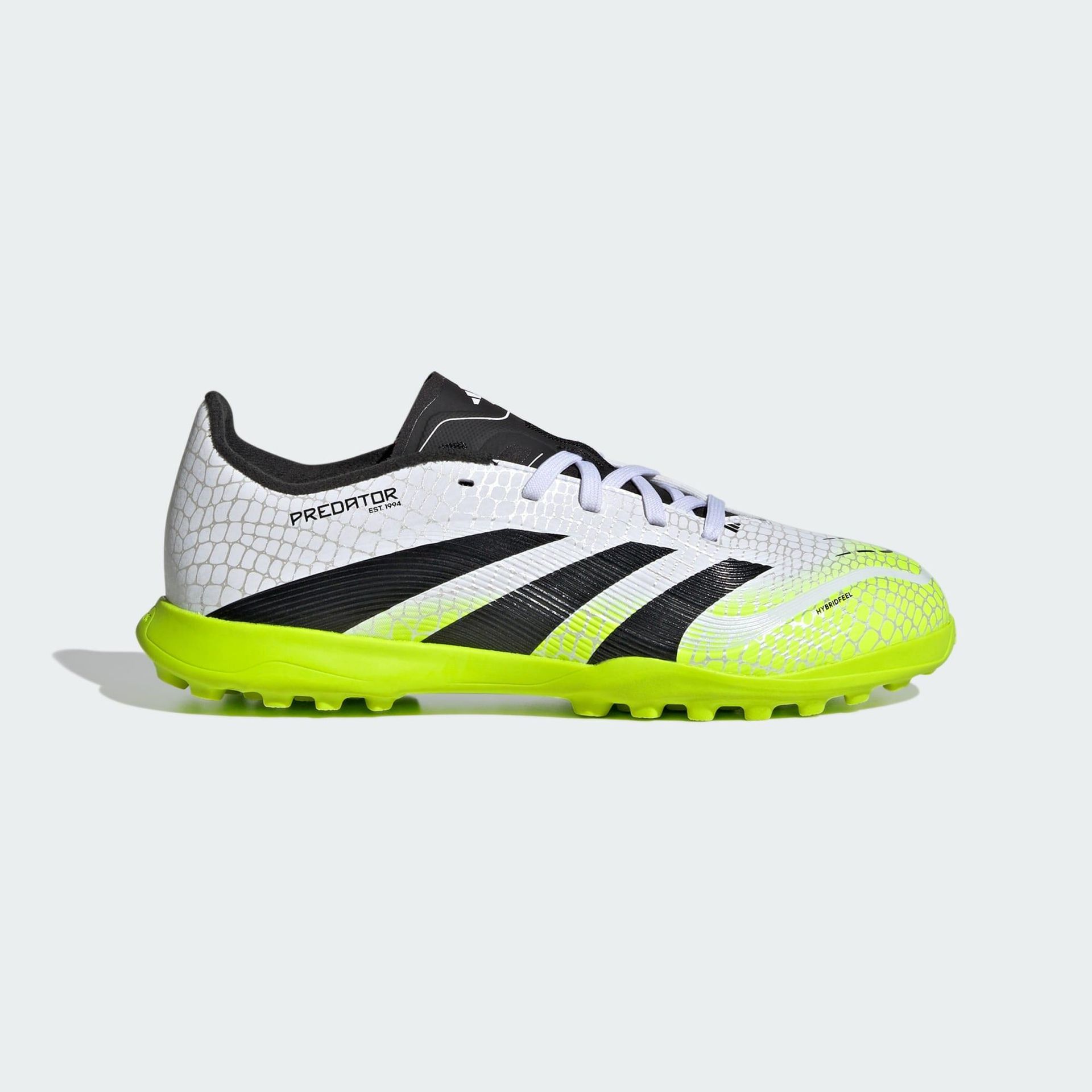 Buty piłkarskie adidas Predator League TF Jr JI1149 33,5