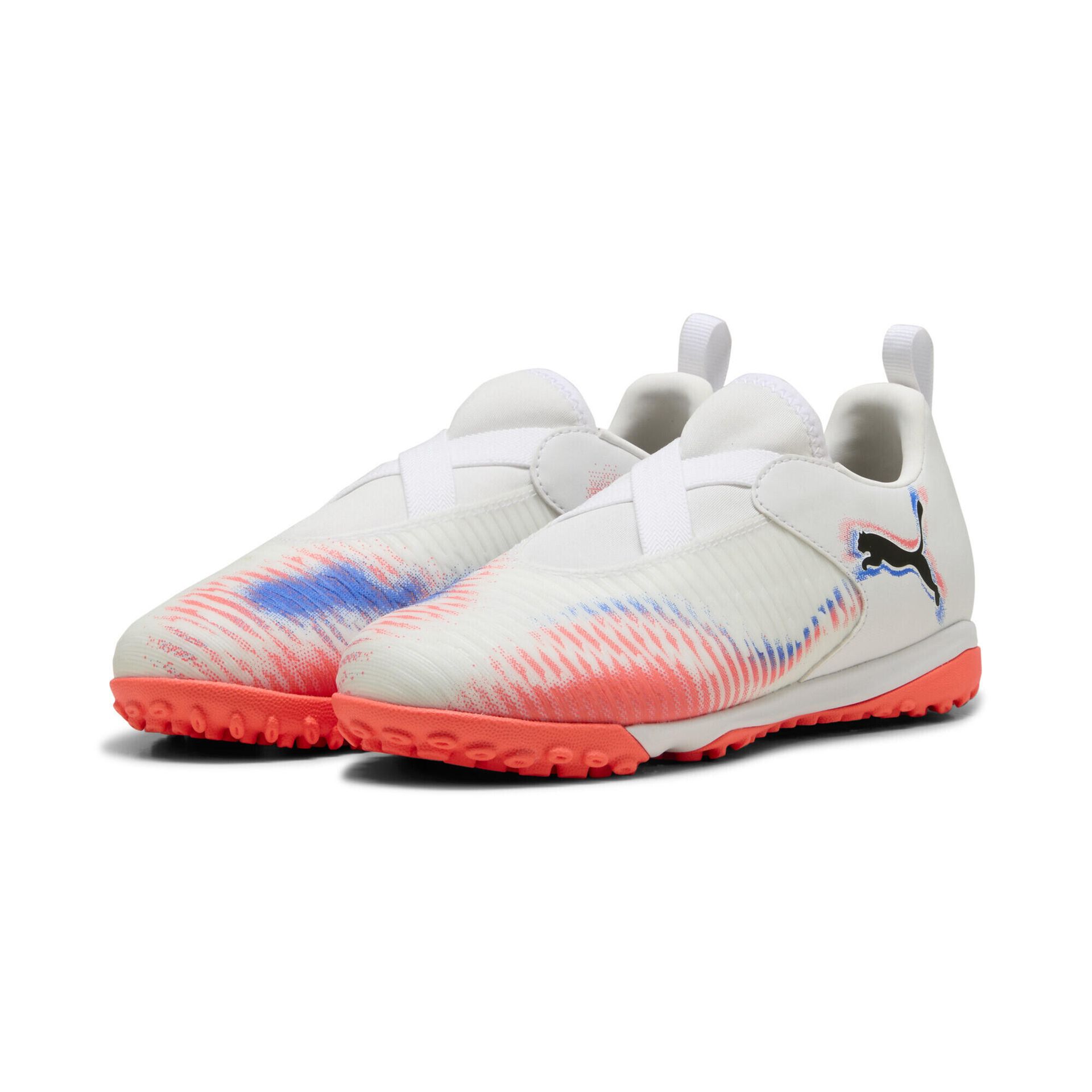 Młodzieżowe buty piłkarskie FUTURE 8 MATCH TT Mid bez sznurowadeł PUMA