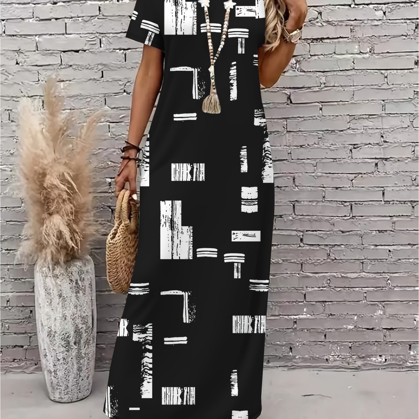 TEMU 2026 Elegancka Sukienka z Dekoltem w Serek w Czarno-Biały Geometryczny Wzór, Nieregularny Print, Krótki Rękaw, Długa Sukienka dla Kobiet, Modna,