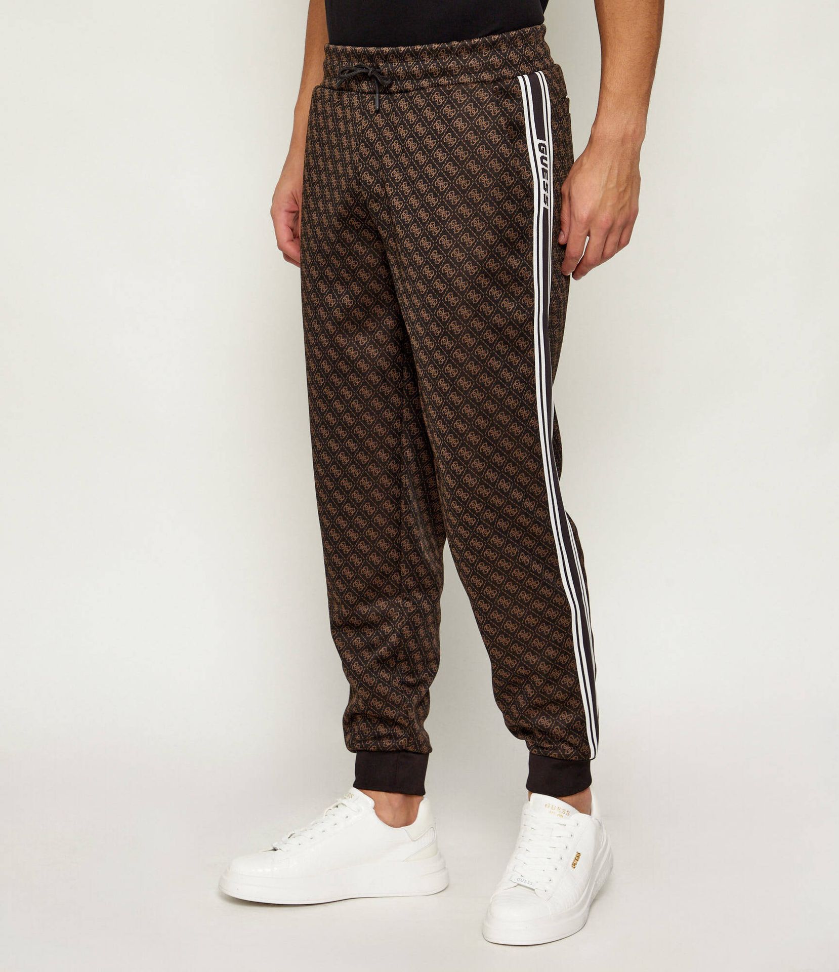 GUESS ACTIVE Spodnie dresowe PARIMO Regular Fit