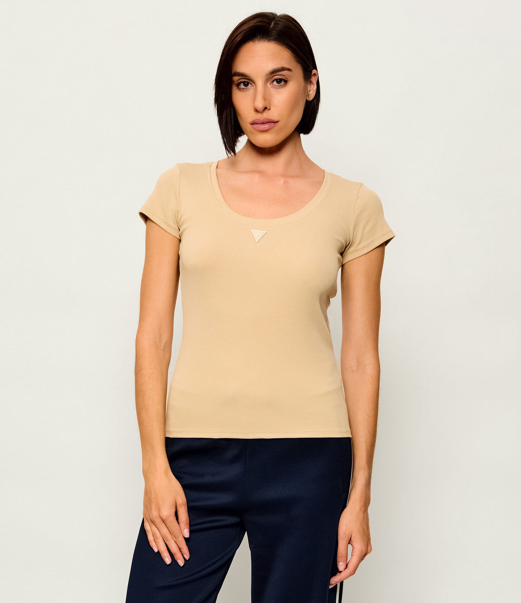 GUESS T-shirt Slim Fit