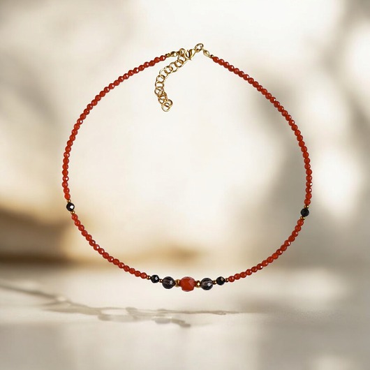 Choker jesienny : karneol, kwarc dymny, czarny turmalin