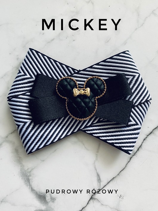 Brosza Black & White MICKEY Hit! 1szt