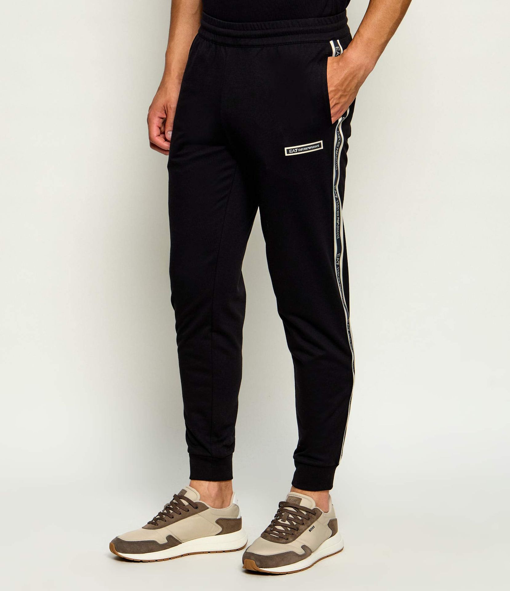 EA7 Spodnie dresowe Slim Fit