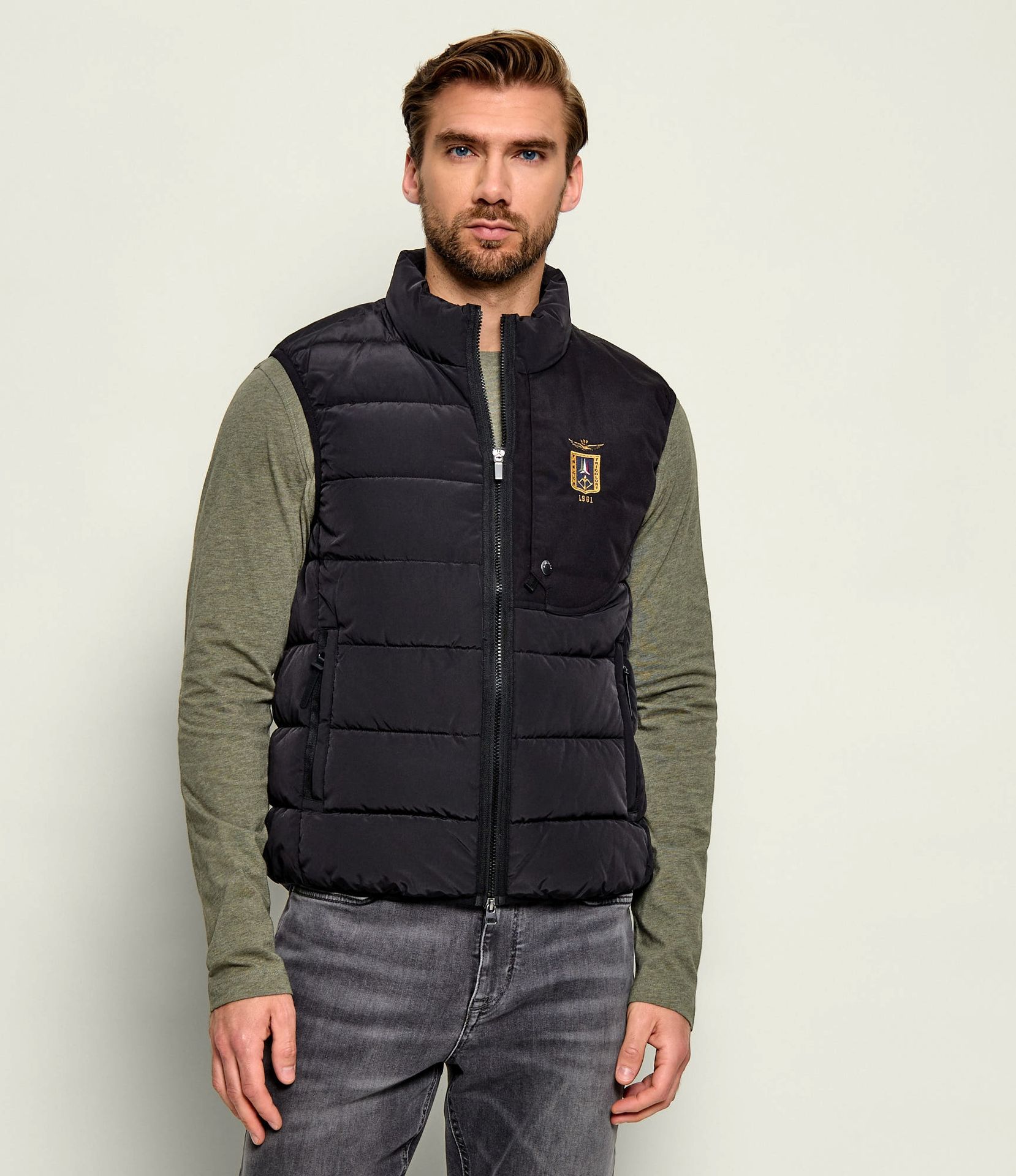Aeronautica Militare Bezrękawnik Slim Fit