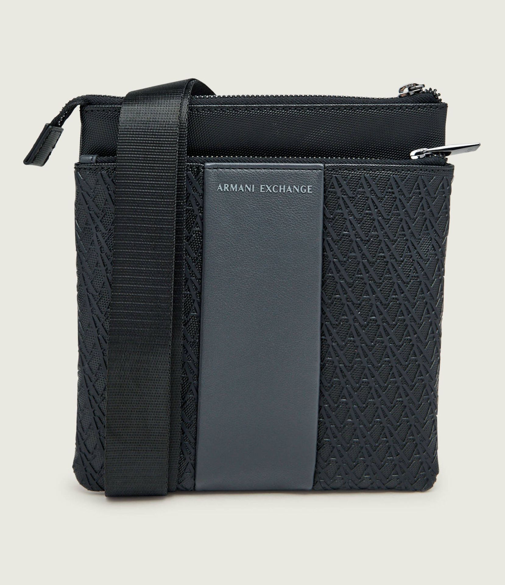 Armani Exchange Reporterka