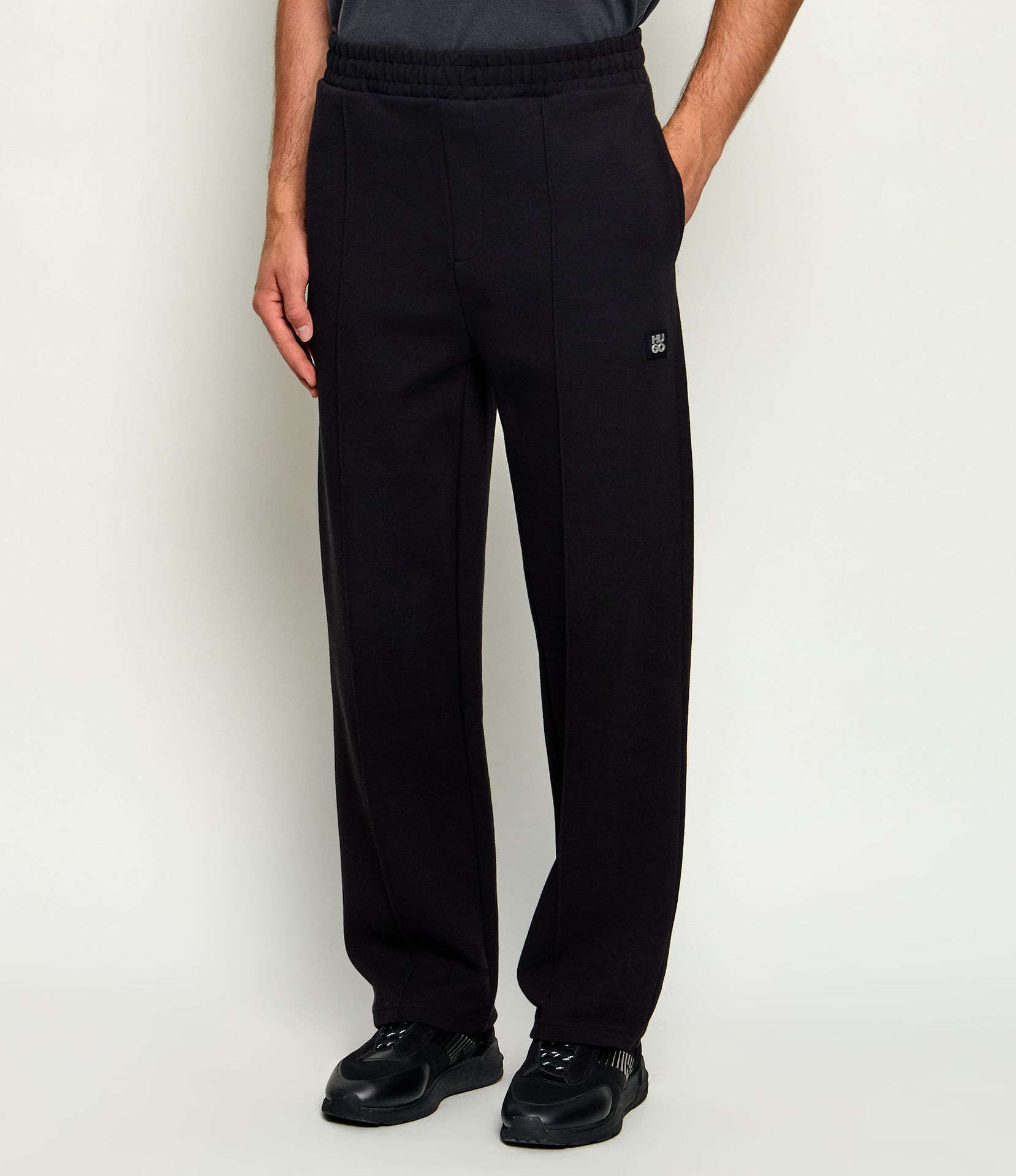 HUGO Spodnie dresowe Dabinpant Relaxed fit