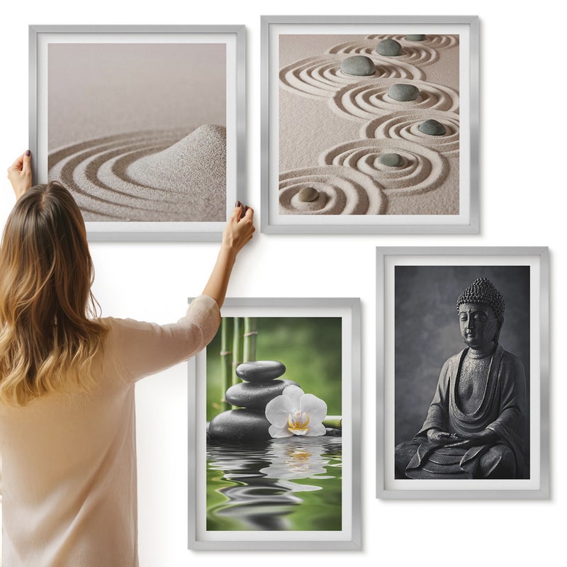 Galeria ścienna 4-częściowy komplet obrazów w srebrnych ramach - Relaksujące widok Budda kamienie na plaży i bambus - ArtPrintCave