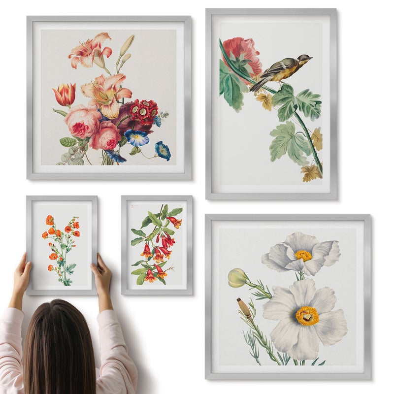 Galeria ścienna 5-częściowy komplet obrazów w srebrnych ramach - Kwiatowe motywy i ptaki w stylu vintage do dekoracji wnętrz - ArtPrintCave