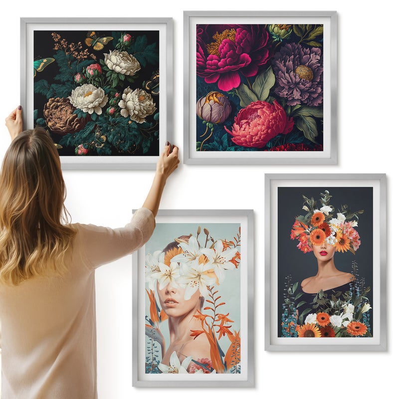 Galeria ścienna 4-częściowy komplet obrazów w srebrnych ramach - Kwiatowe portrety z kolorowymi bukietami i liśćmi - ArtPrintCave