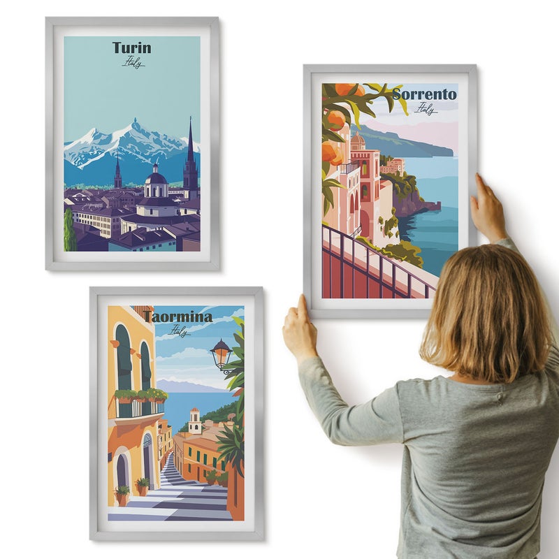 Galeria ścienna 3-częściowy komplet obrazów w srebrnych ramach - Kolorowe ilustracyjne widoki miast w stylu retro - ArtPrintCave