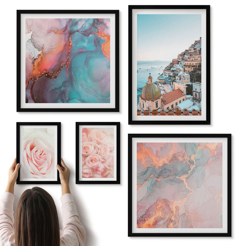 Galeria ścienna 5-częściowy komplet obrazów w czarnych ramach - Romantyczne pejzaże z różami i pastelowymi akcentami - ArtPrintCave