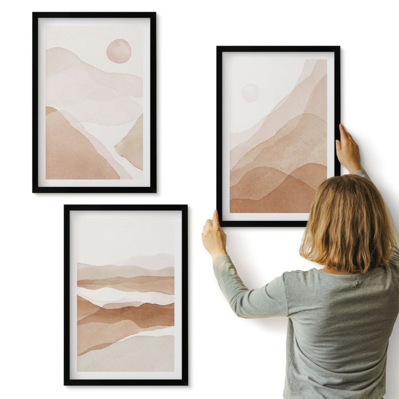Galeria ścienna 3-częściowy komplet obrazów w czarnych ramach - Abstrakcyjne pejzaże w odcieniach brązu i beżu - ArtPrintCave