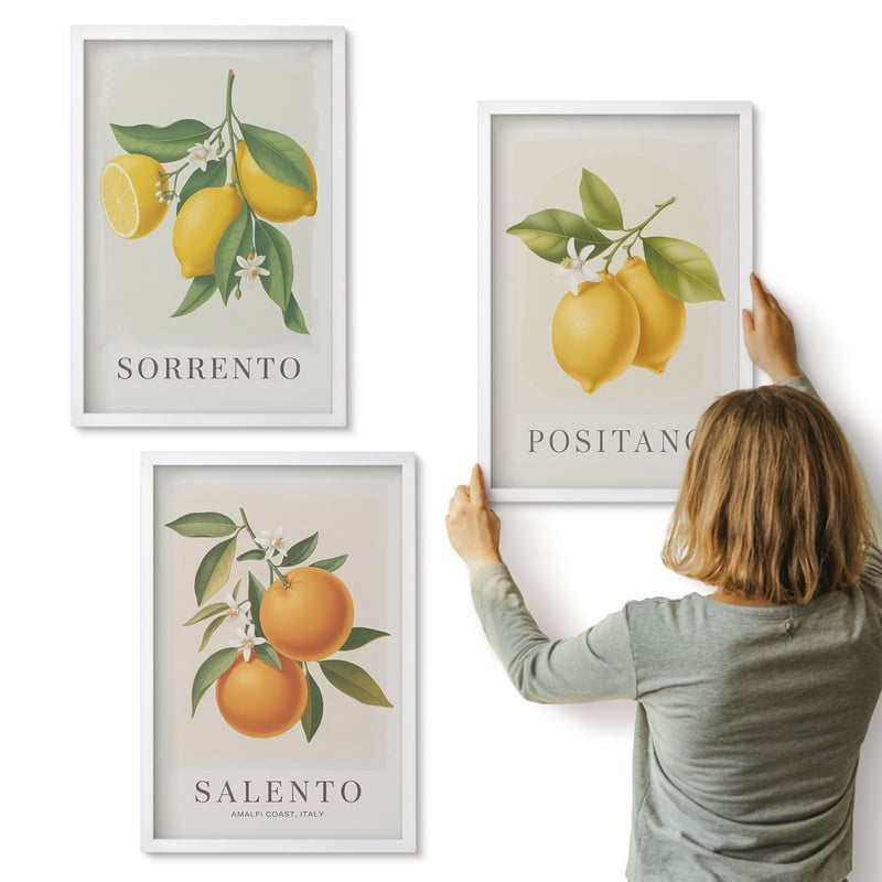 Galeria ścienna 3-częściowy komplet obrazów w białych ramach - Cytryny i pomarańcze z włoskiego wybrzeża Amalfi - ArtPrintCave