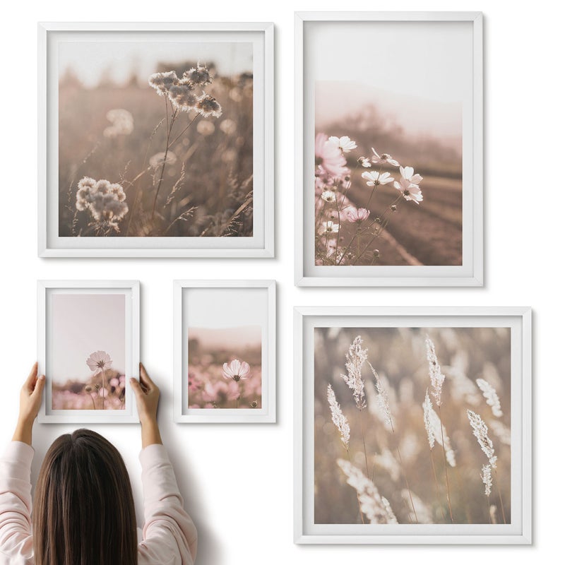 Galeria ścienna 5-częściowy komplet obrazów w białych ramach - Kwiatowe motywy w delikatnych odcieniach natury - ArtPrintCave