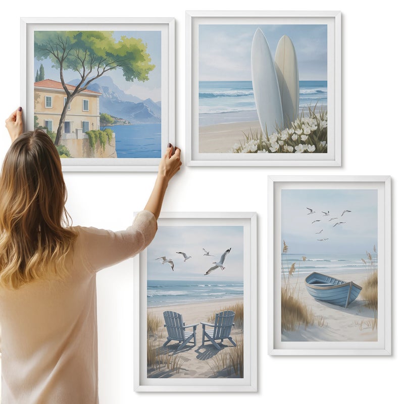 Galeria ścienna 4-częściowy komplet obrazów w białych ramach - Plaża z deskami surfingowymi łodzią i ptakami - ArtPrintCave