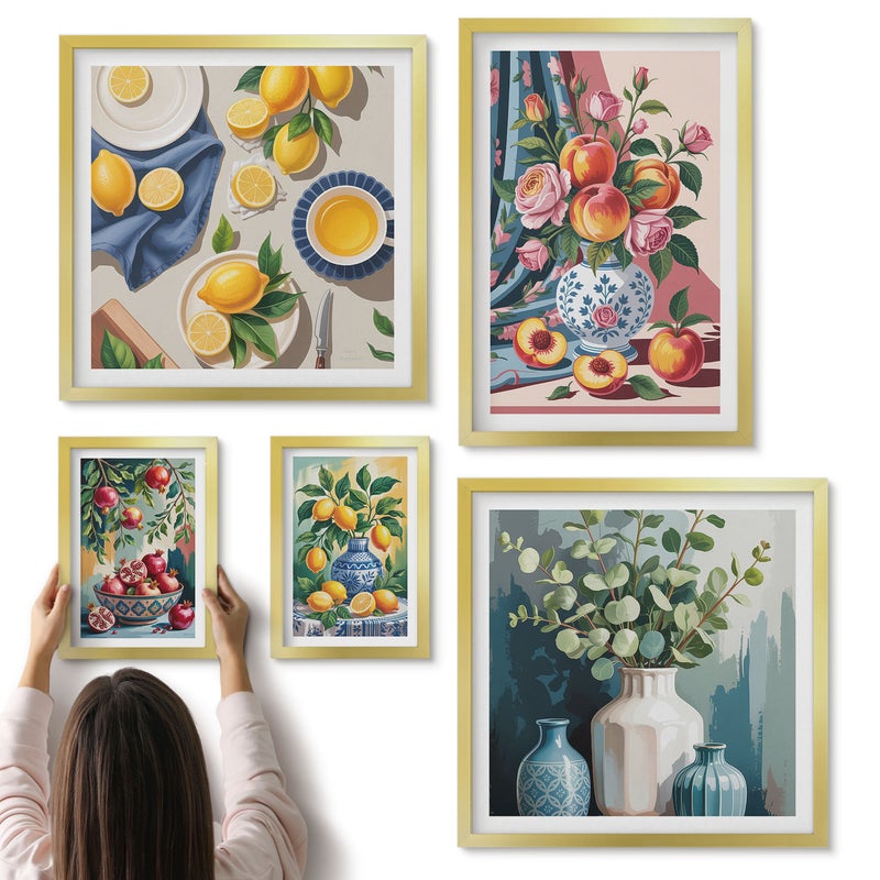 Galeria ścienna 5-częściowy komplet obrazów w złotych ramach - Kwiatowe i owocowe kompozycje w stylu vintage - ArtPrintCave