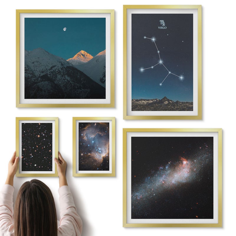 Galeria ścienna 5-częściowy komplet obrazów w złotych ramach - Kosmiczne pejzaże nocne z gwiazdami i konstelacjami - ArtPrintCave