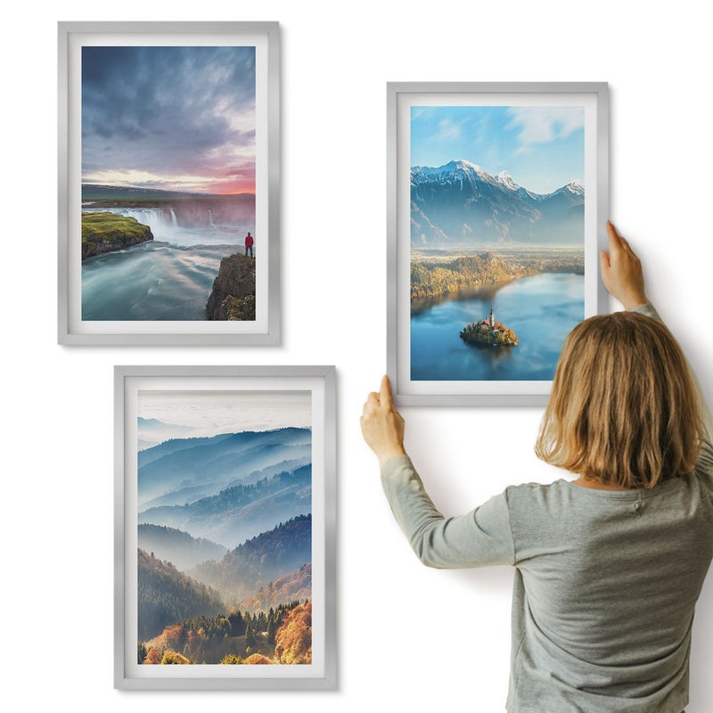 Galeria ścienna 3-częściowy komplet obrazów w srebrnych ramach - Malownicze krajobrazy górskie i wodospady w naturze - ArtPrintCave