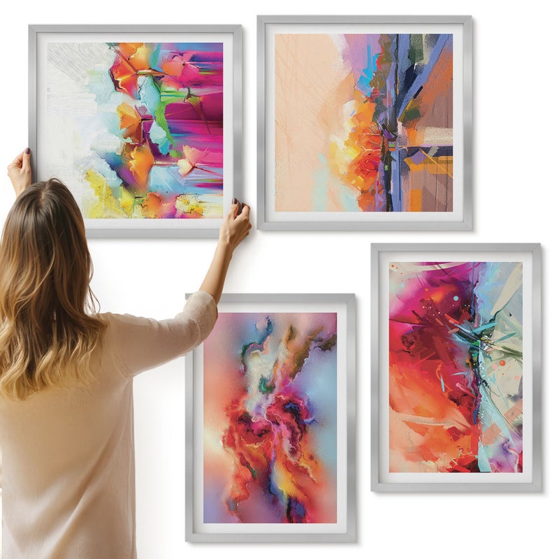 Galeria ścienna 4-częściowy komplet obrazów w srebrnych ramach - Kolorowe abstrakcje z dynamicznymi formami i kształtami - ArtPrintCave