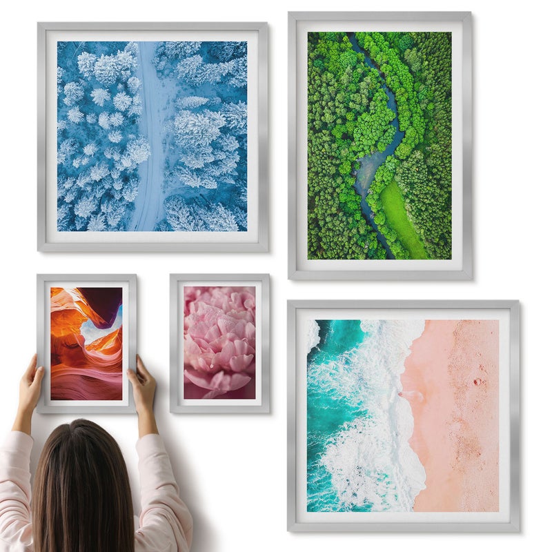 Galeria ścienna 5-częściowy komplet obrazów w srebrnych ramach - Naturalne krajobrazy zieleni w harmonijnym zestawieniu - ArtPrintCave