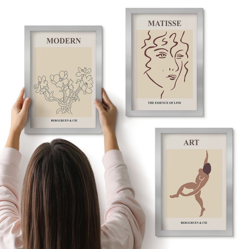 Galeria ścienna 3-częściowy komplet obrazów w srebrnych ramach - Stylowe grafiki z kwiatami twarzą i postacią ludzką - ArtPrintCave