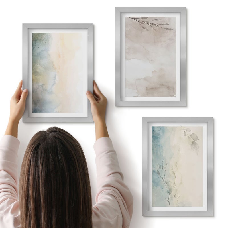 Galeria ścienna 3-częściowy komplet obrazów w srebrnych ramach - Delikatne tektury farb akwarelowych - ArtPrintCave