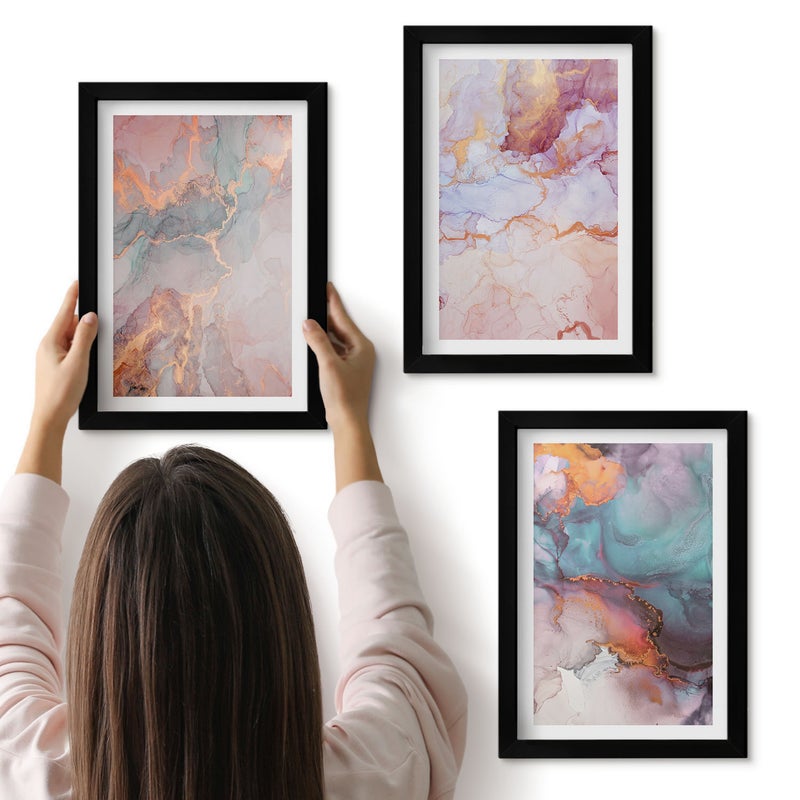 Galeria ścienna 3-częściowy komplet obrazów w czarnych ramach - Abstrakcyjne wzory w pastelowych kolorach z akcentami - ArtPrintCave