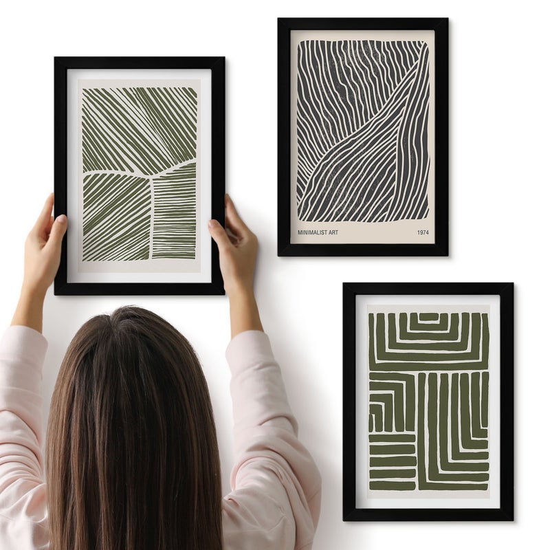 Galeria ścienna 3-częściowy komplet obrazów w czarnych ramach - Wzory linii i kształtów w odcieniach zieleni - ArtPrintCave